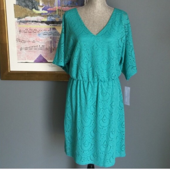 London Times Dress - Picture 2 of 4